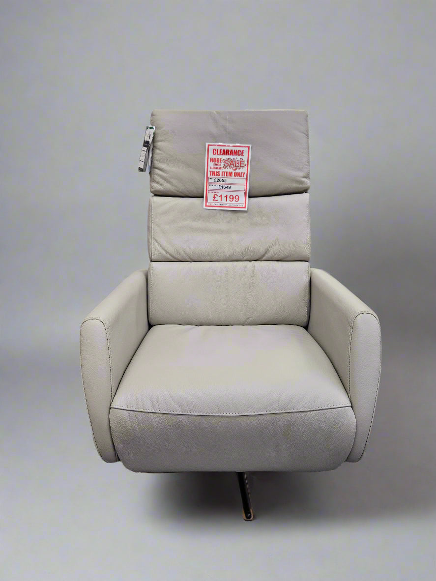 HK 8041 Medium Electric Superior Chair